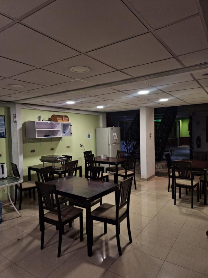 Hotel Casa Del Profesor Iquique Kültér fotó